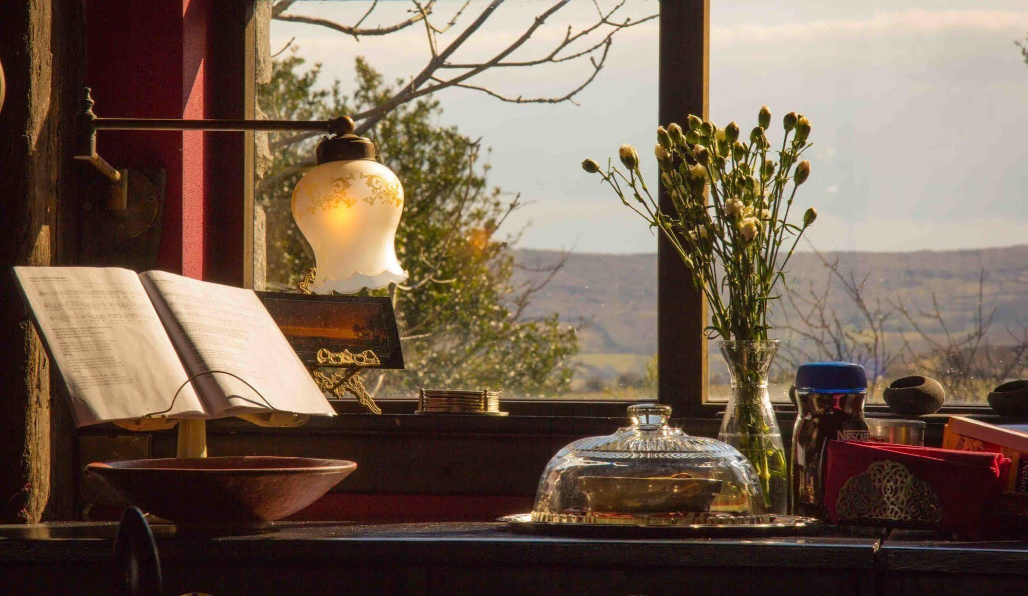 The Waters Country House แบลลีย์วอน ภายนอก รูปภาพ